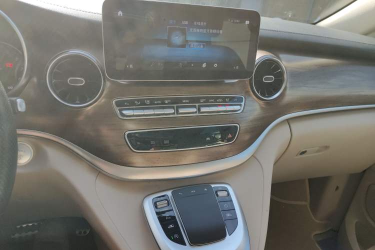 Used Mercedes-Benz V-Class 2020 V 260 L Long-wheelbase Luxury Edition
