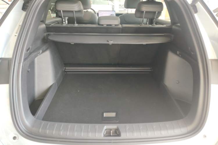 Used BYD Song L DM-i 2025 Intelligent Driving Version 160 km Beyond-Range Type