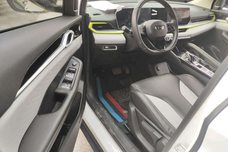 Used Geely Auto Coolray 2022 Bin Yue COOL 1.5TD DCT Hot Engine Edition