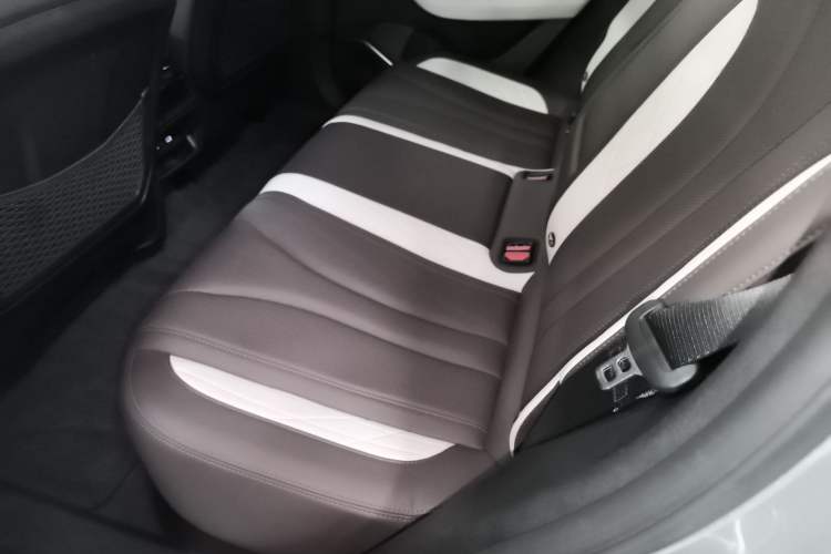 Used Geely Auto Monjaro L 2021 2.0TD DCT EVO Two-Wheel Drive Prestige Version
