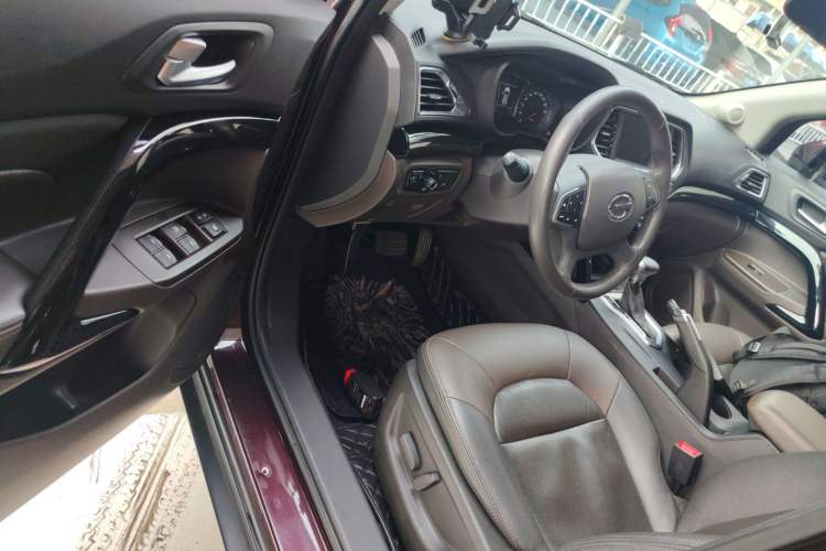 Used GAC Trumpchi GS4 2015 200T G-DCT Luxury Edition