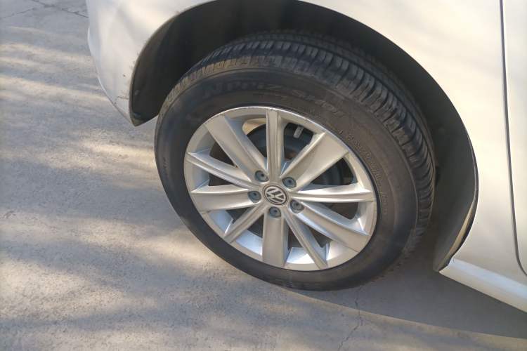 Used Volkswagen Polo 2014 1.6L Automatic Comfort Edition