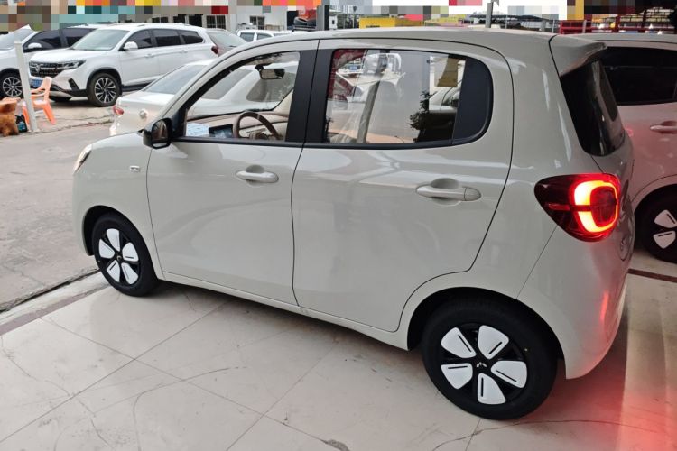 Used Wuling Hongguang MINIEV 2025 Four-Door Version Advanced Edition