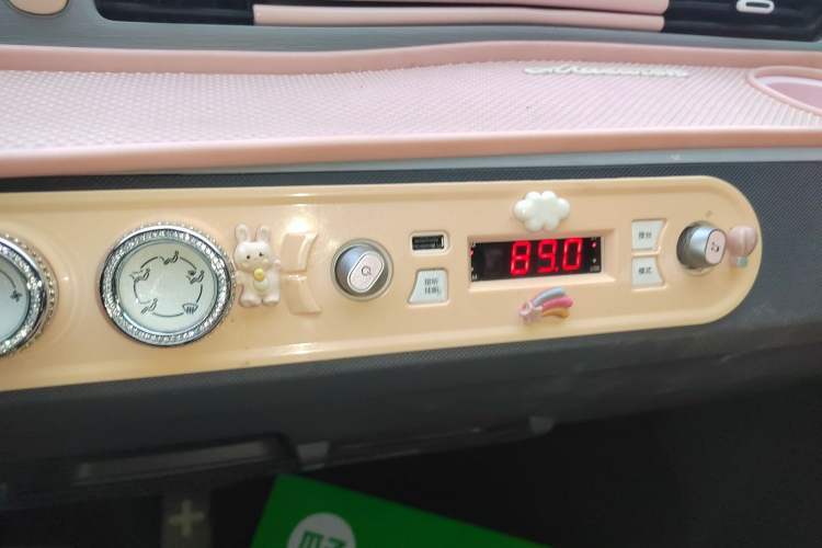 Used Wuling Hongguang MINIEV 2021 Macaron Fashion Edition Lithium-Ion Battery