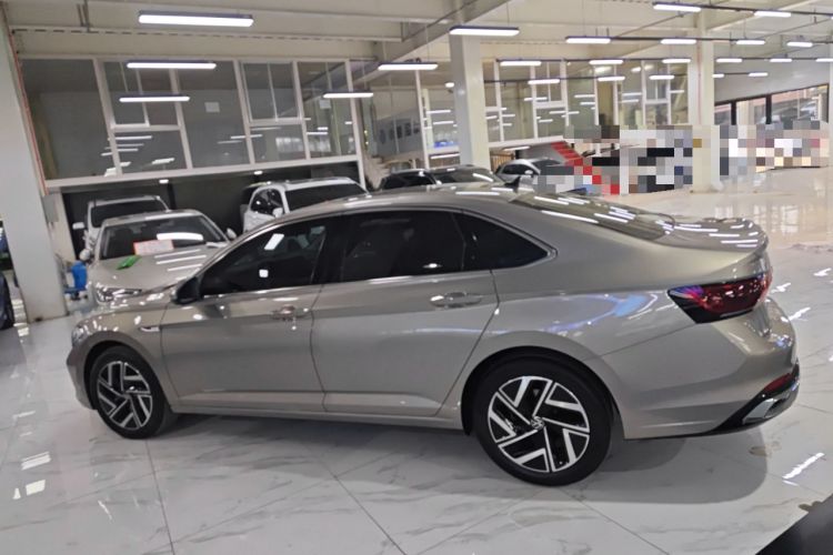 Used Volkswagen Sagitar 2023 300TSI DSG Excellence Edition
