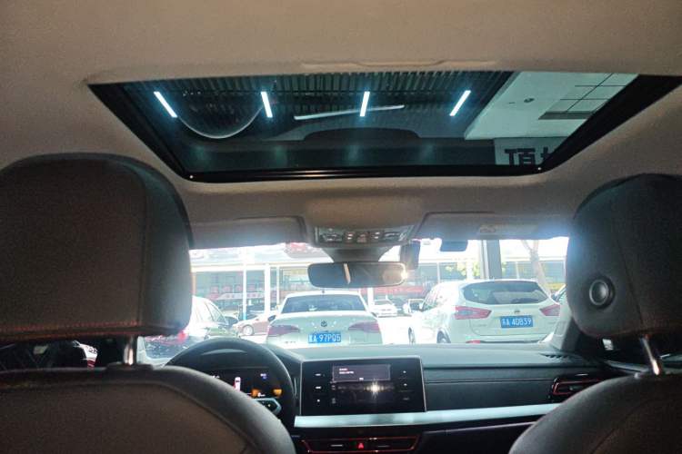 Used Volkswagen Lavida 2024 300TSI DSG Starry Sky Deluxe Edition
