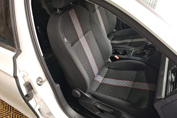 Used Volkswagen Lamando 2021 230TSI DSG Fashion Edition