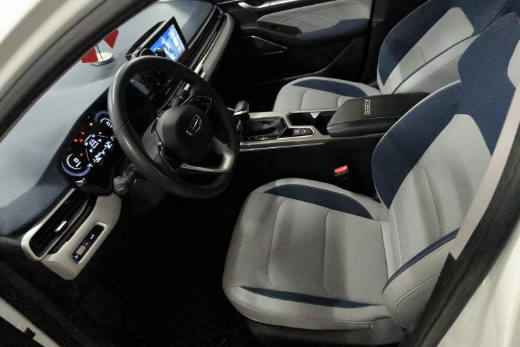 Used Geely Auto Emgrand 2022 4th Generation 1.5L CVT Flagship Model
