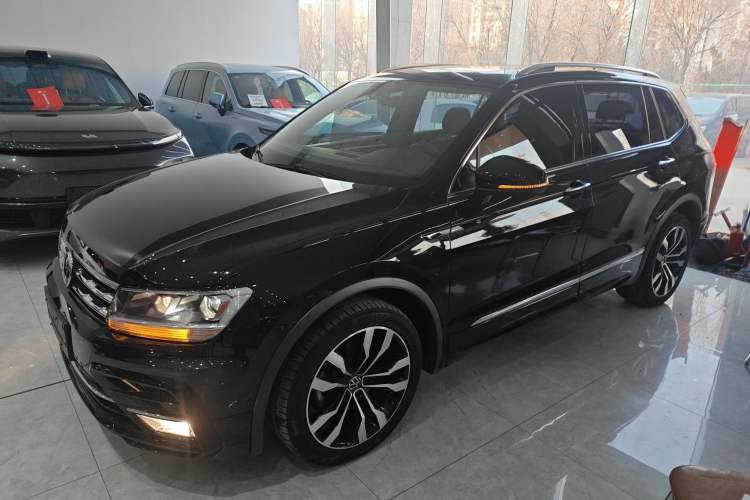 Used Volkswagen Tiguan L 2021 330TSI Automatic Two-Wheel Drive R-Line Enhanced Edition