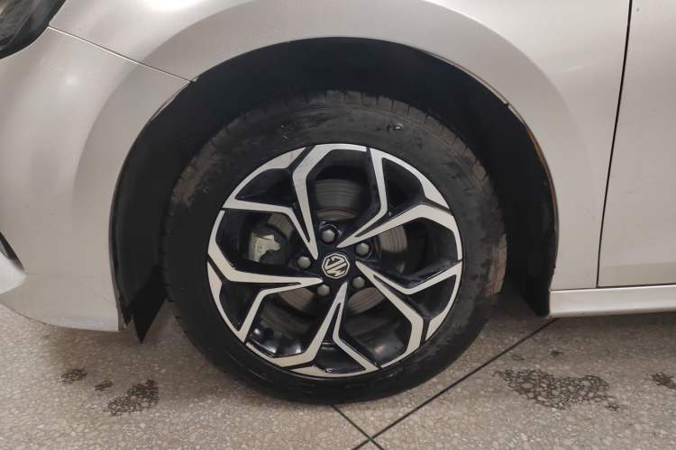 Used MG 5 2021 180 DVVT CVT Youth Luxury Edition