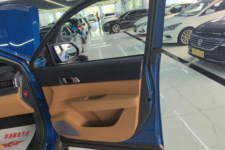 Used Li Auto ONE 2020 Extended-Range 6-Seater Version
