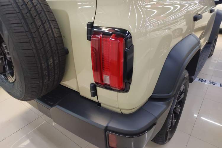 Used Tank 300 2025 2.0T Conqueror
