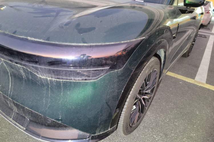 Used Zeekr 7X 2025 100 kWh Long-Range Rear-Wheel Drive with Intelligent Driving Features