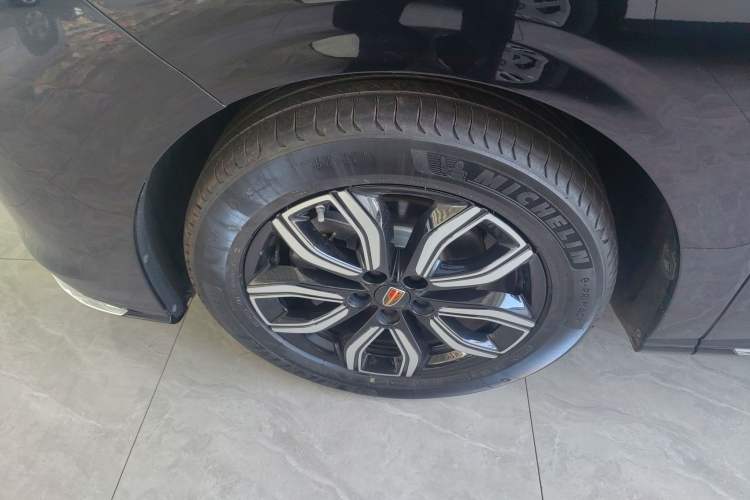 Used Hongqi HQ9 2023 2.0T Smart Connect Flagship Edition
