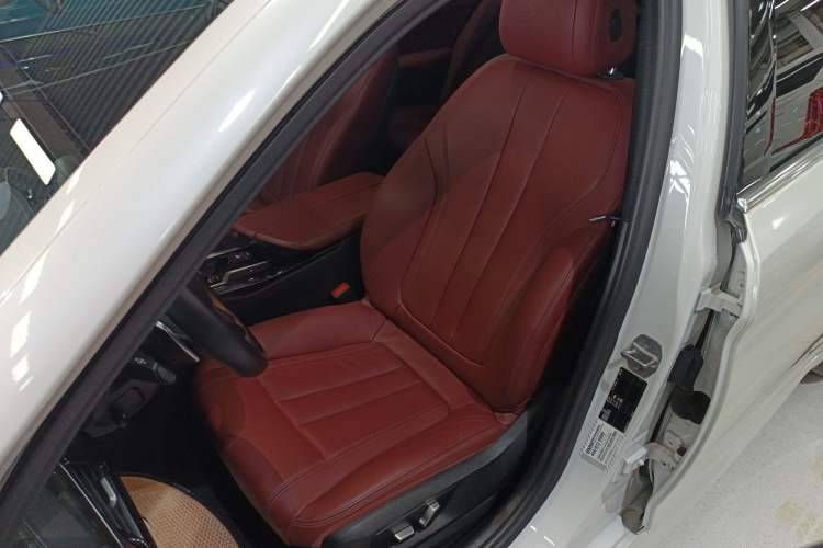 Used BMW 5 Series 2020 530Li Leading Model M Sport Package
