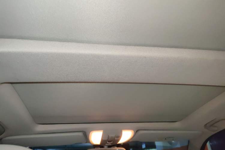 Used Mercedes-Benz GLK-Class 2013 GLK 300 4MATIC Dynamic Sunroof Model
