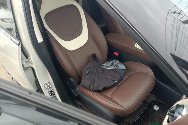 Used Wuling Bingo 2025 333 km Lingxi Connected Version
