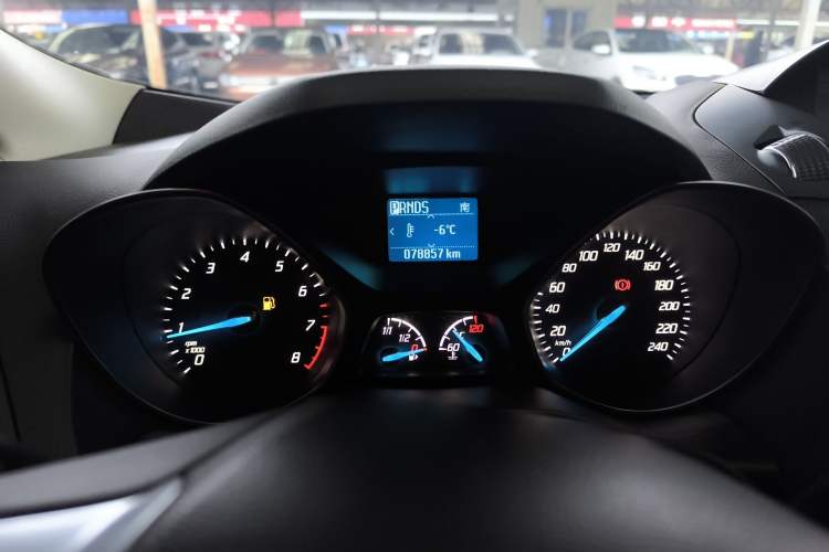 Used Ford Kuga 2013 1.6L GTDi Two-Wheel-Drive Trend Model
