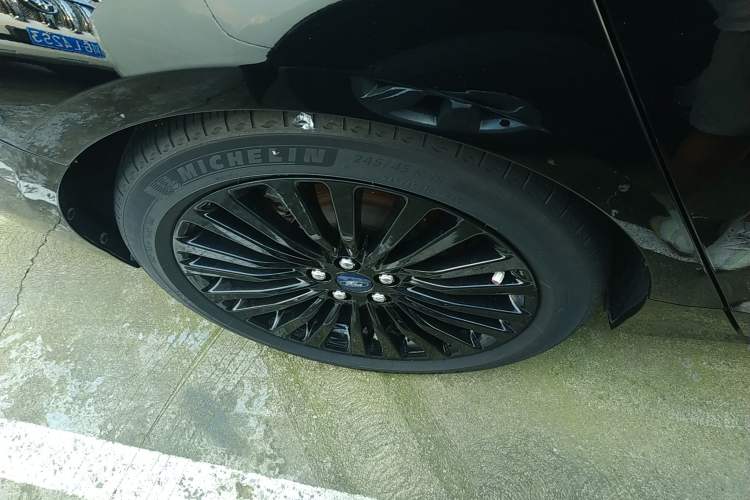 Used Ford Taurus 2018 EcoBoost 245 Premier Edition China V Standard
