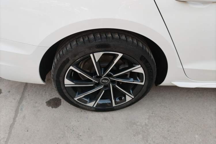 Used Audi A4L 2022 40 TFSI Stylish and Elegant Edition