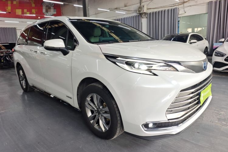 Used Toyota Sienna 2021 2.5L Hybrid Ultimate Edition
