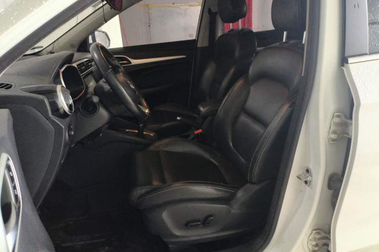 Used MG ZS 2018 1.5L Manual Luxury Version China V Standard