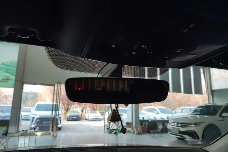 Used Volkswagen Magotan 2019 330TSI DSG Luxury Version China VI Standard
