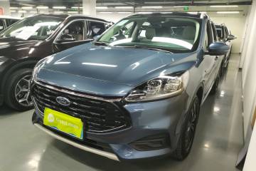 Used Ford Escape 2024 EcoBoost 245 Two-Wheel-Drive Titanium Edition