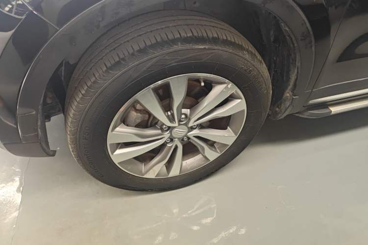 Used Geely Auto Emgrand X7 Sport 2016 1.8TD Automatic ZhiZun Version
