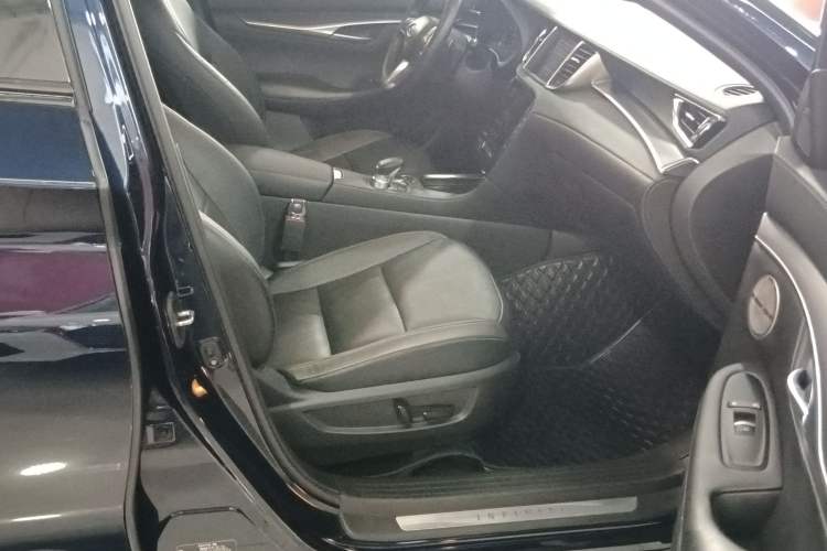 Used Infiniti QX55 2022 2.0T All-Wheel-Drive Luxury Edition
