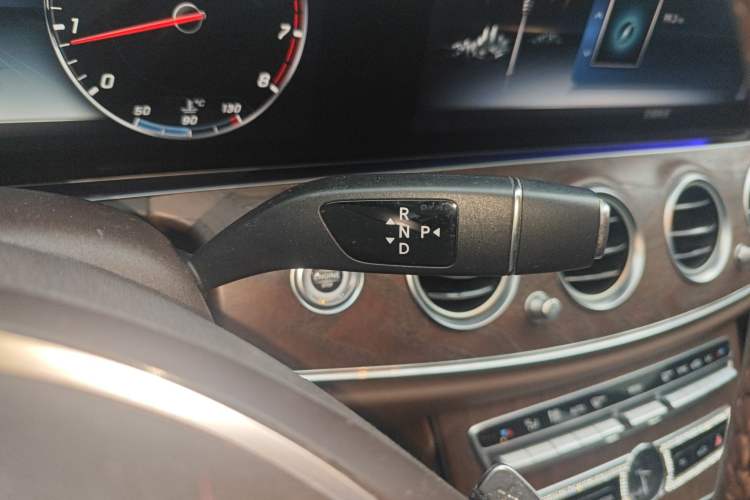 Used Mercedes-Benz E-Class 2018 Facelift E 200 L 4MATIC
