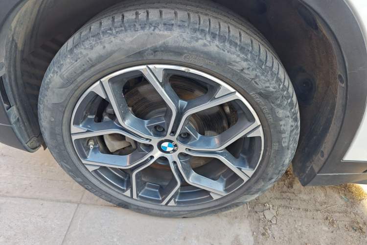 Used BMW X1 2021 Restyled sDrive25Li Leading Edition
