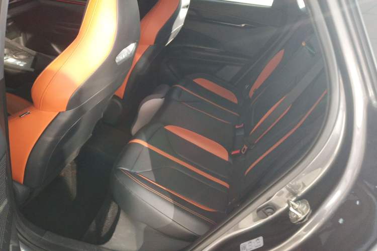 Used Changan UNI-V 2024 1.5T Prestige Sport Edition
