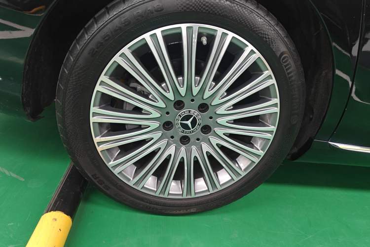 Used Mercedes-Benz E-Class 2020 Restyled E 300 L Exclusive Edition
