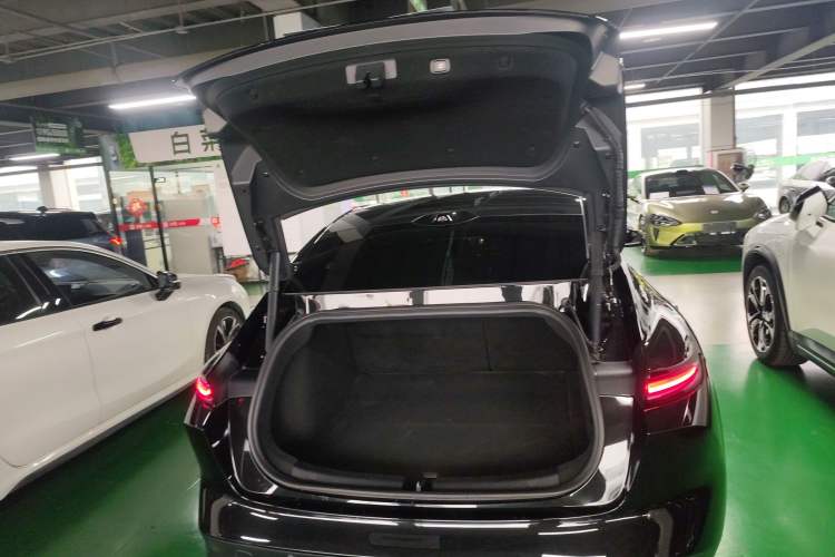 Used Nio ET5 2022 75 kWh
