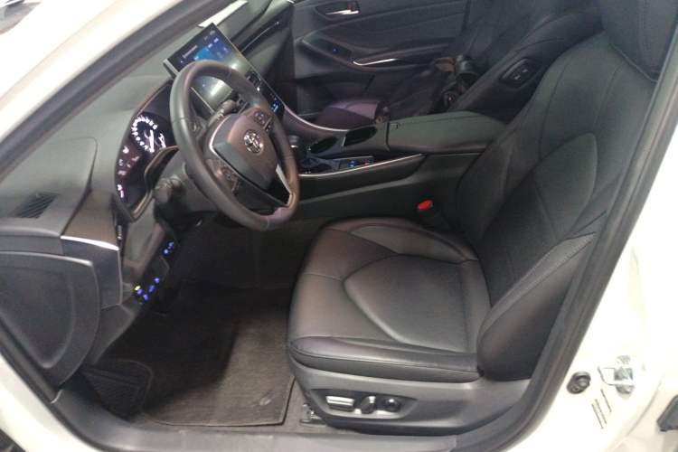 Used Toyota Avalon 2022 2.0L Luxury Edition