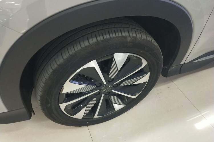 Used BYD Song PLUS New Energy 2025 EV Intelligent Driving Version 520km Premium Model
