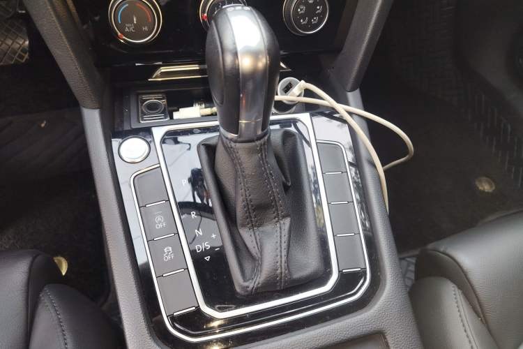 Used Volkswagen Magotan 2017 330TSI DSG Leading Model