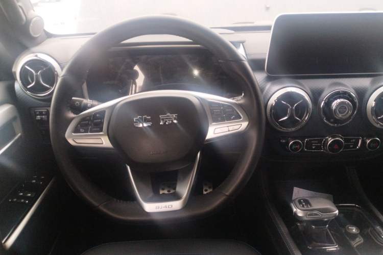 Used  BJ40 2024 2.0D Blade Hero Glory Edition
