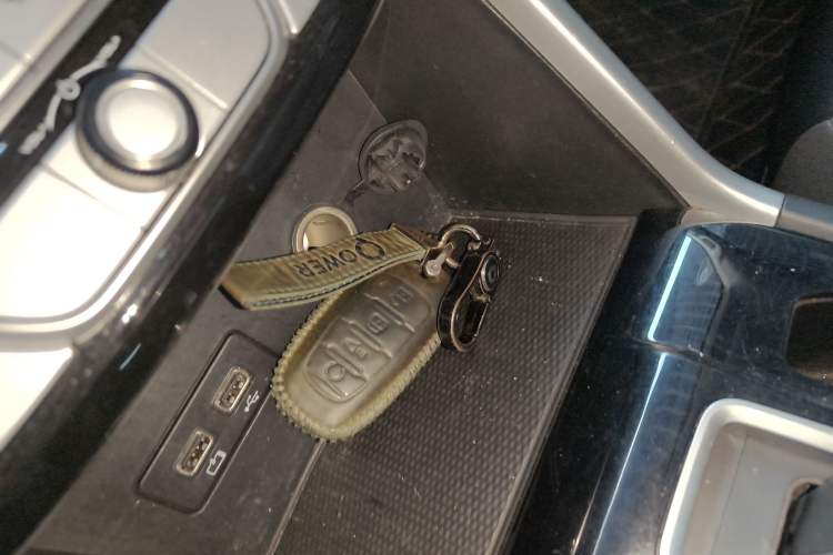 Used Great Wall Poer 2021 2.0T Commercial Version Automatic Diesel Two-Wheel Drive Elite Trim with Long Bed – GW4D20M
