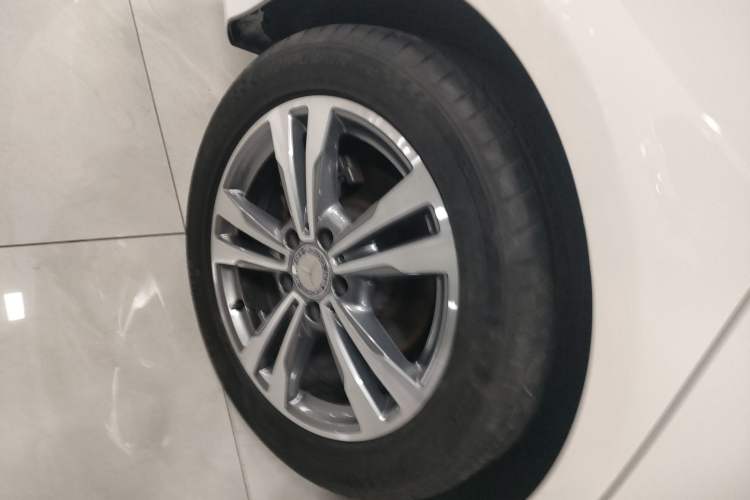 Used Mercedes-Benz C-Class 2017 Facelift C 200 L Sport Edition