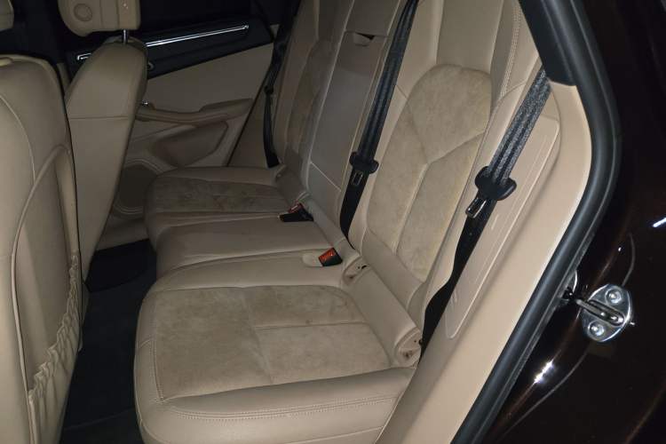 Used Porsche Macan 2018 Macan 2.0T