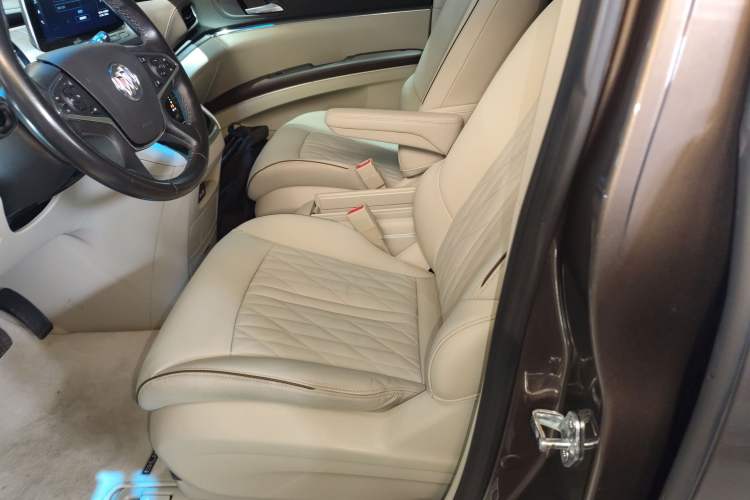 Used Buick GL8 2022 Land Business Class 652T Luxury Model