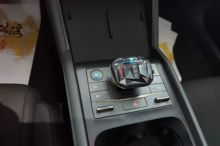 Used BYD Qin L 2024 DM-i 80KM Beyond Model
