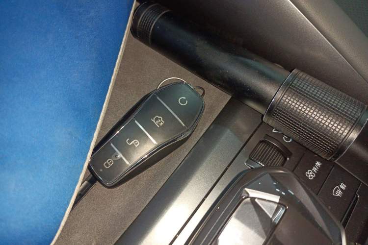 Used BYD Song L EV 2025 Intelligent Driving Version 662 km LiDAR Excellence Edition