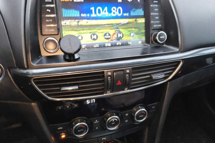 Used Mazda Atenza 2014 2.0L Blue Sky Fashion Edition
