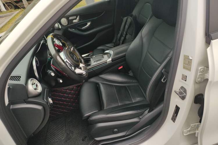 Used Mercedes-Benz C-Class 2017 Facelift C 200 Station Wagon
