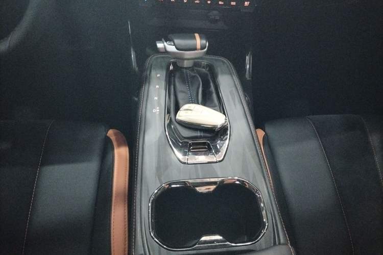 Used Oshan X5 2022 Sport Edition 1.5T DCT Hurricane Sonic