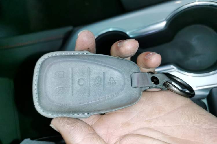 Used Chevrolet Blazer 2020 Redline 650T 7-Seater Ting Edition
