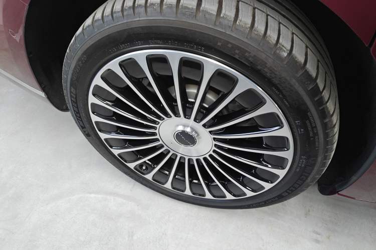 Used Hima Stelato S9 2025 Extended-Range Ultra
